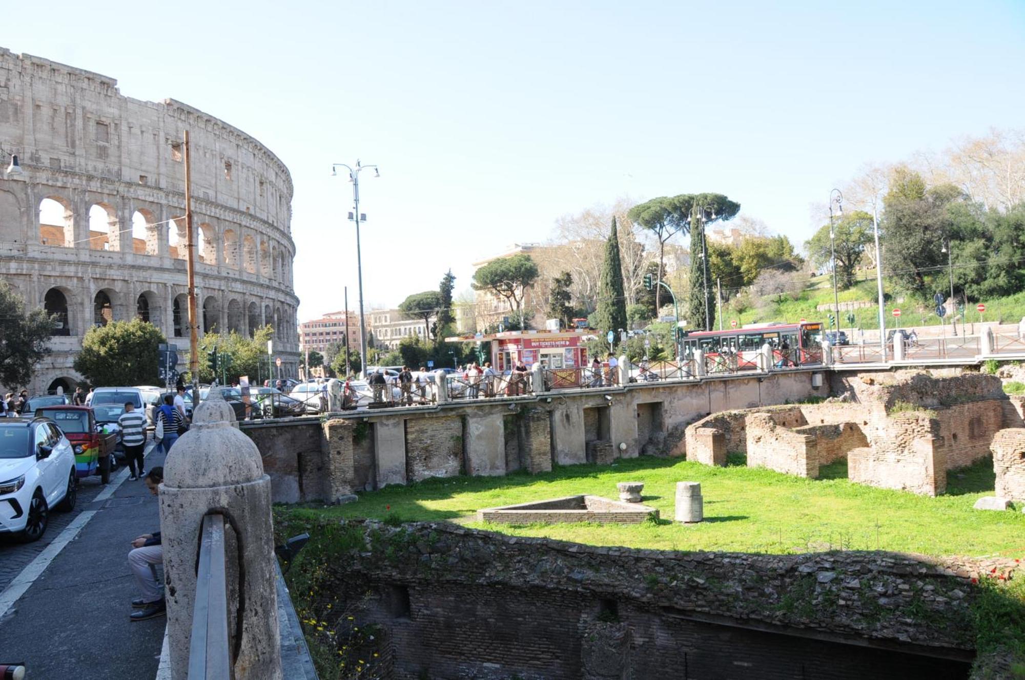 A Casa Di Lu, Al Colosseo - Guest House Roma Eksteriør bilde